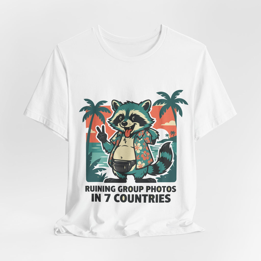 Bad Tourist Co — Ruining Group Photos in 7 Countries