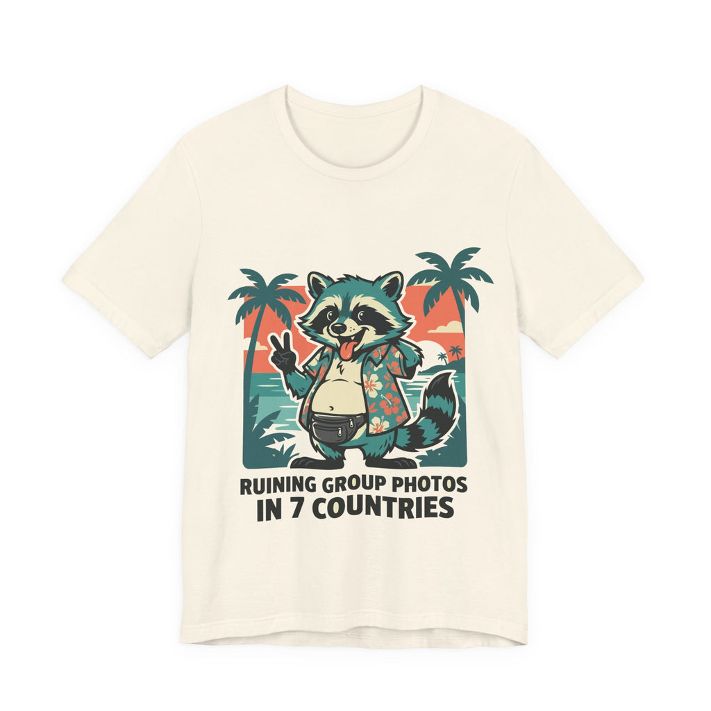 Bad Tourist Co — Ruining Group Photos in 7 Countries